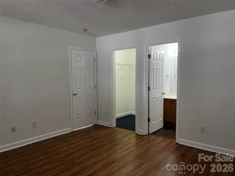 1404 Jordans Pond Lane Charlotte NC 28214