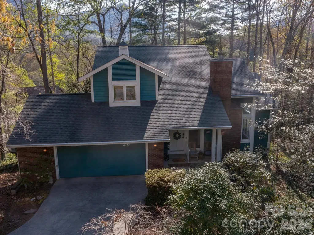 26 Autumn Ridge Lane Asheville NC 28803