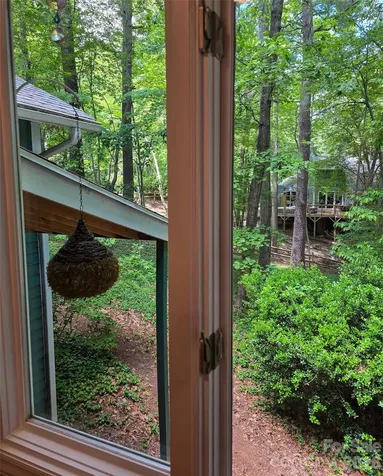 26 Autumn Ridge Lane Asheville NC 28803