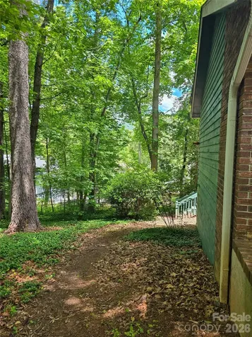26 Autumn Ridge Lane Asheville NC 28803