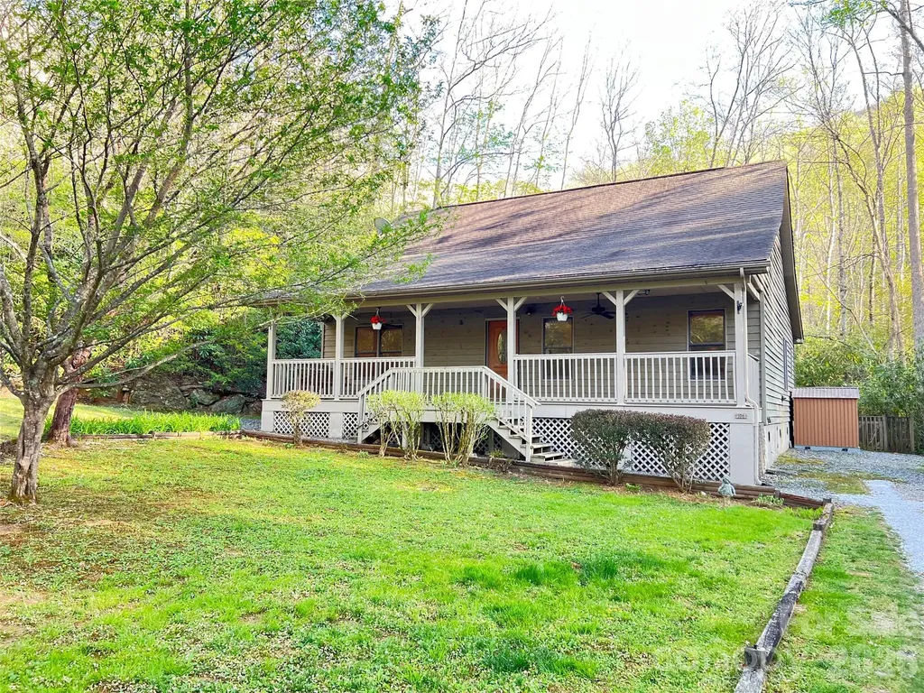 106 Cabin Creek Road Sylva NC 28779