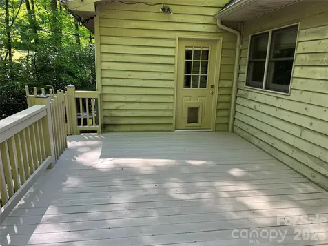 106 Cabin Creek Road Sylva NC 28779