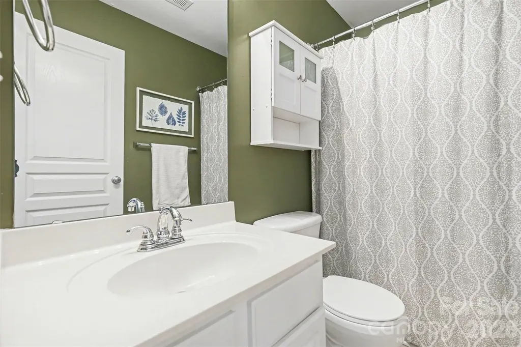8418 Chaceview Court Charlotte NC 28269
