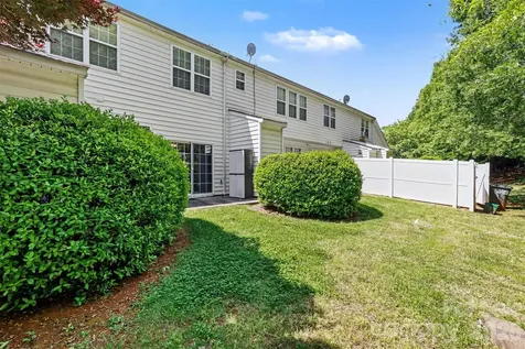 8418 Chaceview Court Charlotte NC 28269