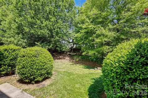 8418 Chaceview Court Charlotte NC 28269