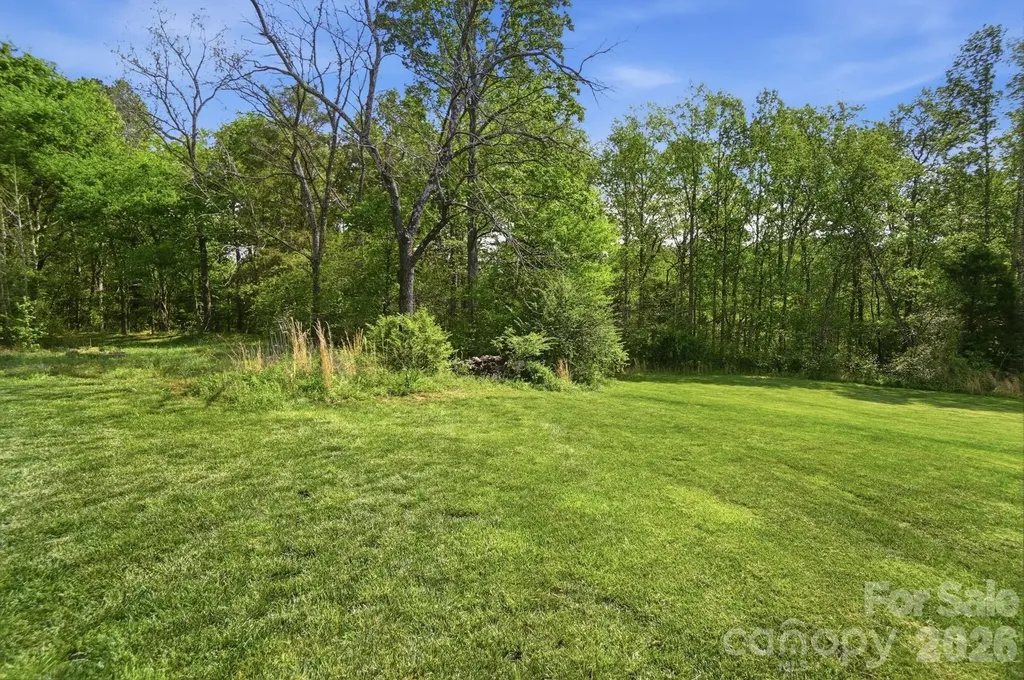 4425 Frank Dellinger Lane Maiden NC 28650