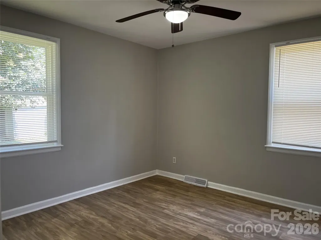 2213 Shamrock Drive Charlotte NC 28205
