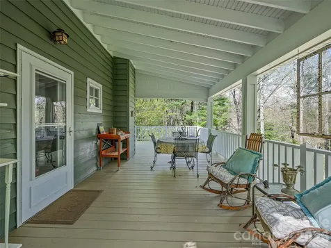 18 Thousand Oaks Boulevard Fairview NC 28730