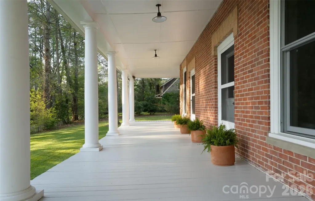 600 E Main Street Brevard NC 28712