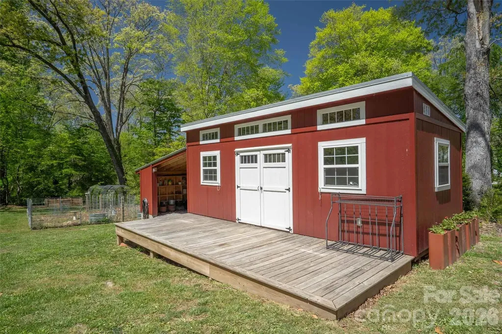 600 E Main Street Brevard NC 28712
