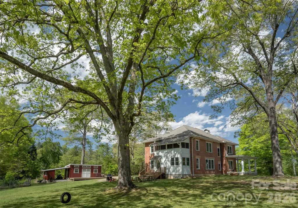 600 E Main Street Brevard NC 28712