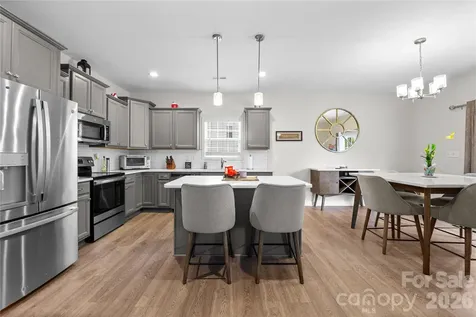 1116 Mayfern Drive Hope Mills NC 28348