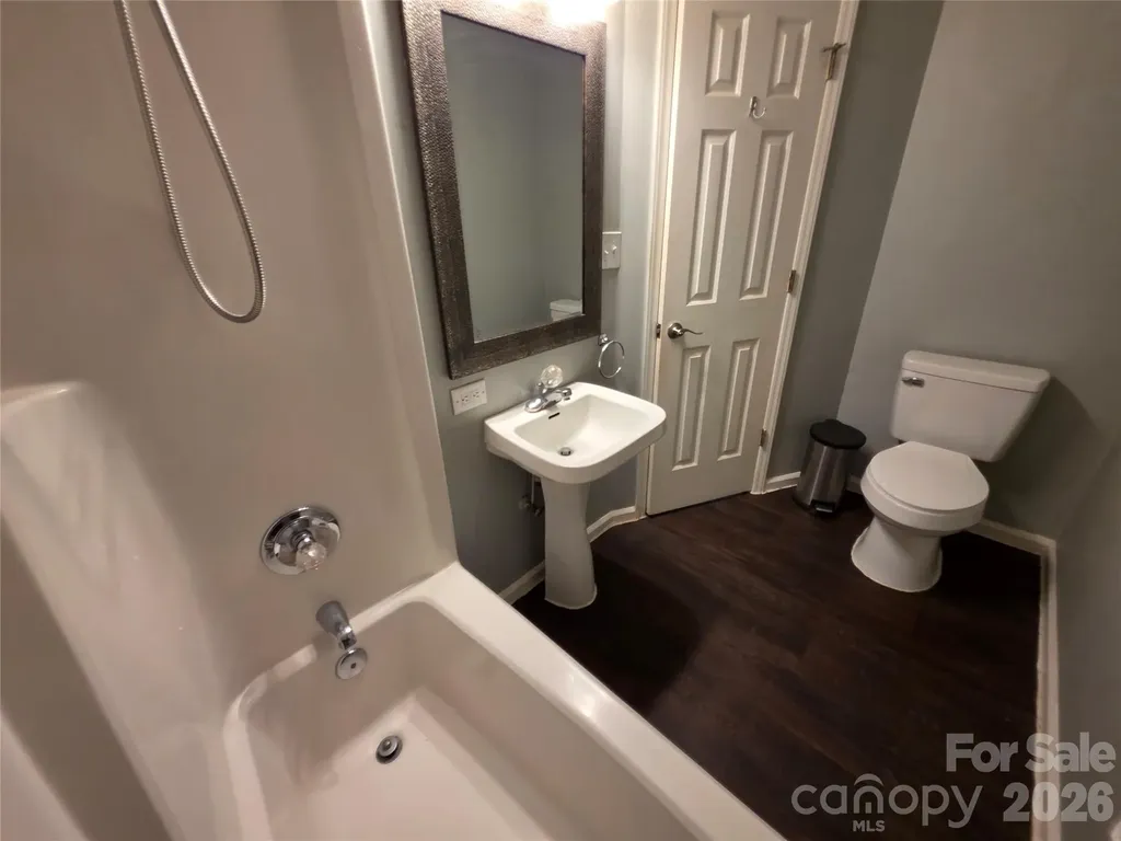221 Auten Circle Mount Holly NC 28120