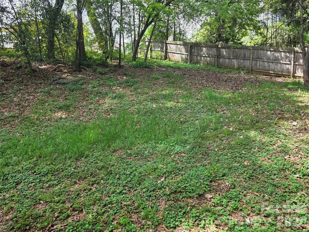 221 Auten Circle Mount Holly NC 28120