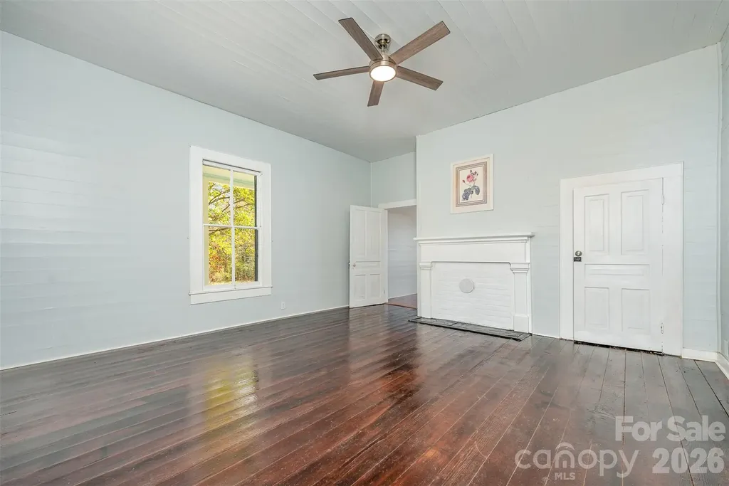 502 W Allenton Street Mount Gilead NC 27306
