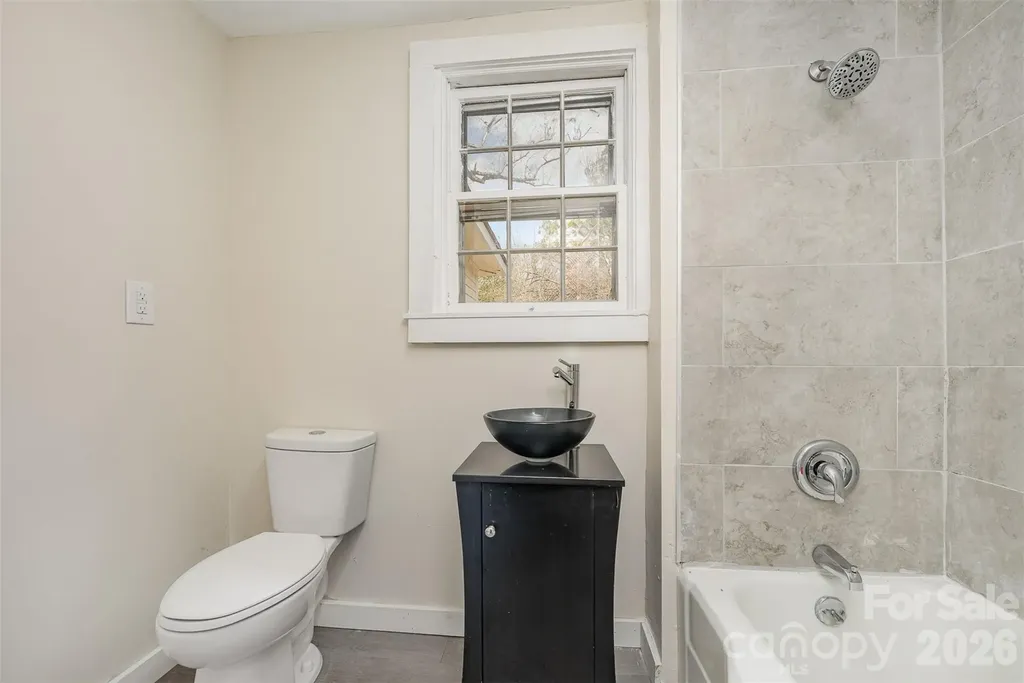 502 W Allenton Street Mount Gilead NC 27306