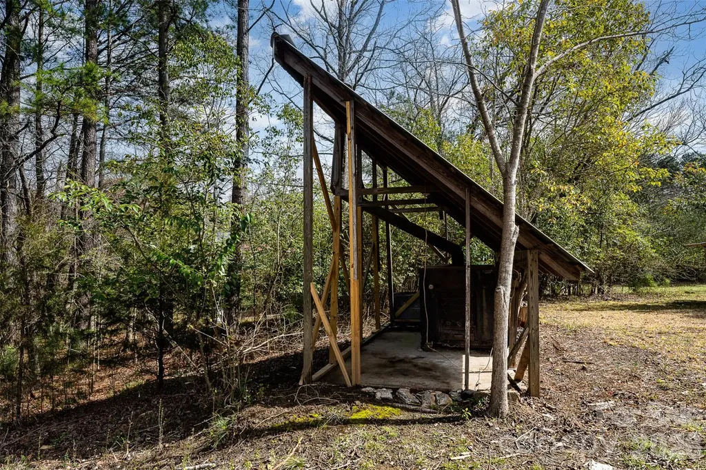 502 W Allenton Street Mount Gilead NC 27306