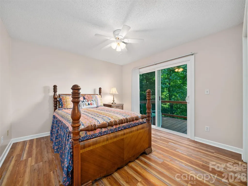 254 Shepard Way Burnsville NC 28714