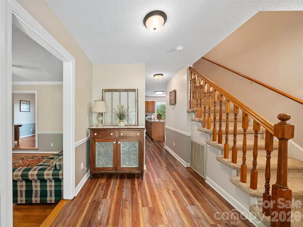 254 Shepard Way Burnsville NC 28714