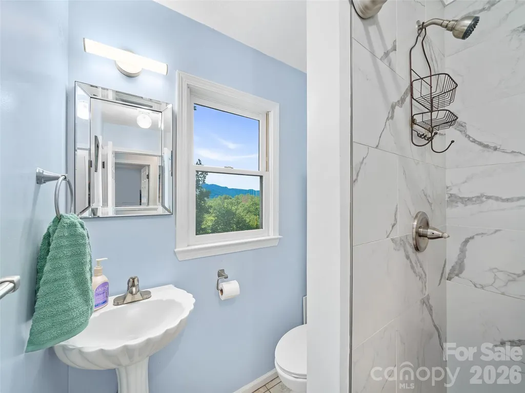 254 Shepard Way Burnsville NC 28714