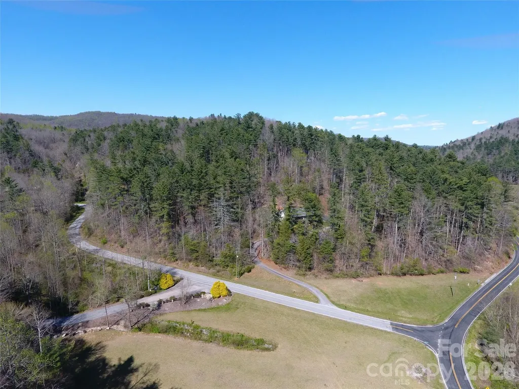 0000 Rock Creek Road Zirconia NC 28790
