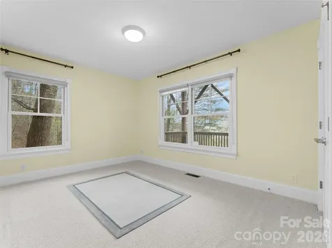 5 Stegall Lane Asheville NC 28805