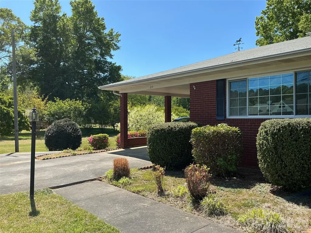 219 N Central Avenue Locust NC 28097