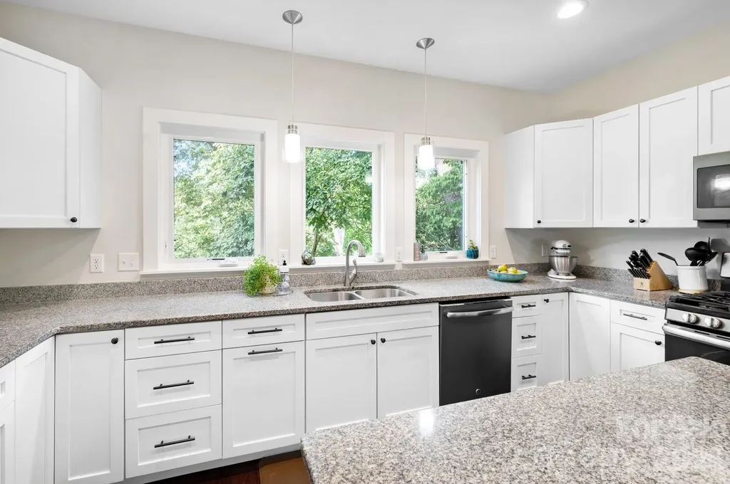620 Brookshire Street Asheville NC 28803