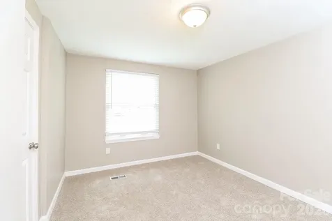 9111 Touchstone Lane Charlotte NC 28227