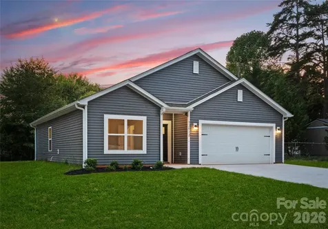 2807 17th Street Court NE Hickory NC 28601