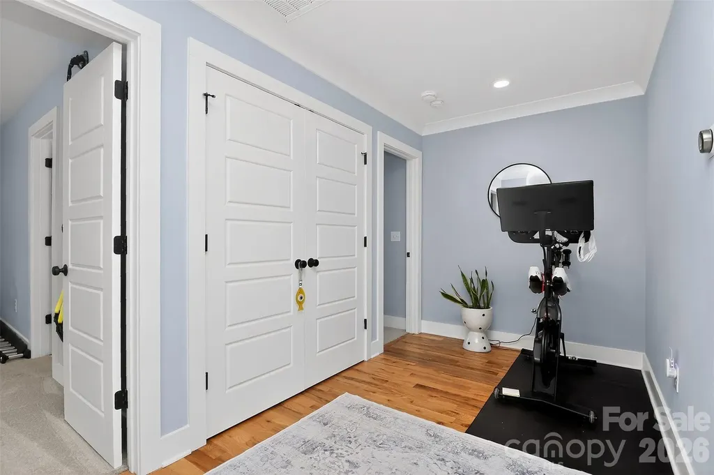 4231 Craig Avenue Charlotte NC 28211