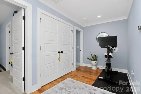 4231 Craig Avenue Charlotte NC 28211