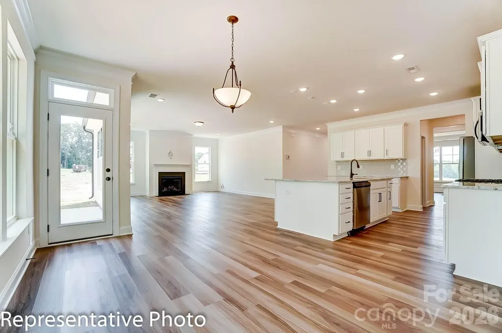 1336 Knob Creek Drive Gastonia NC 28054