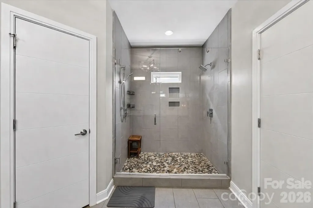1310 Levy Way Charlotte NC 28205