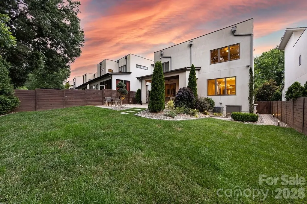 1310 Levy Way Charlotte NC 28205