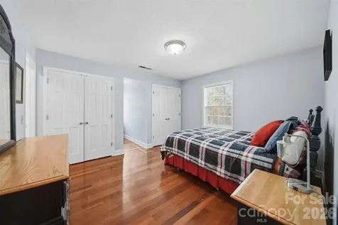 401 Stonecroft Drive Lenoir NC 28645
