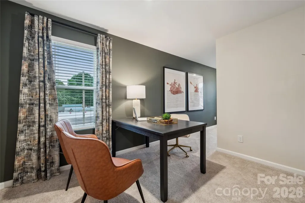 5613 Retledge Street Charlotte NC 28269