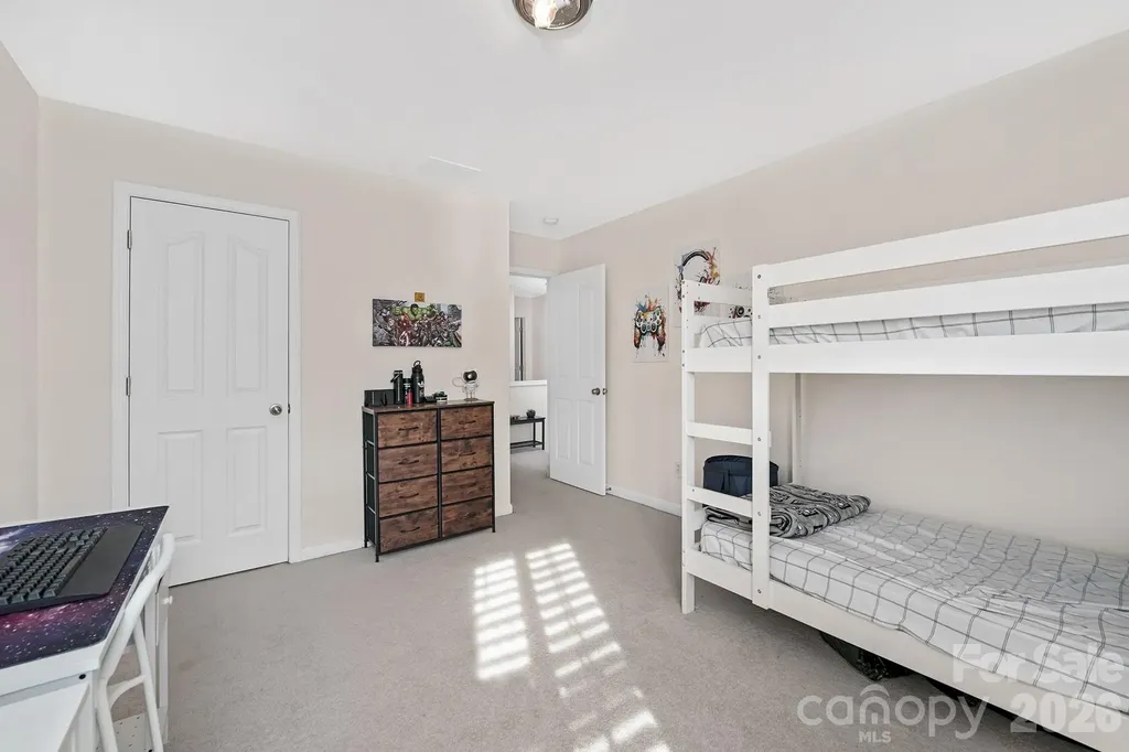 9805 Carson Whitley Avenue Charlotte NC 28277