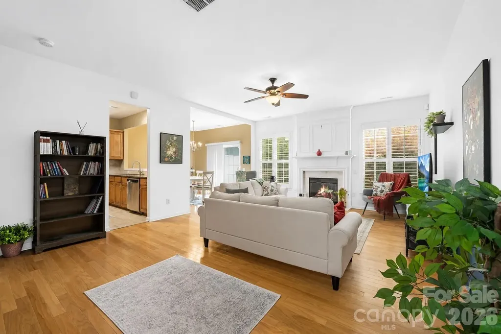 9805 Carson Whitley Avenue Charlotte NC 28277
