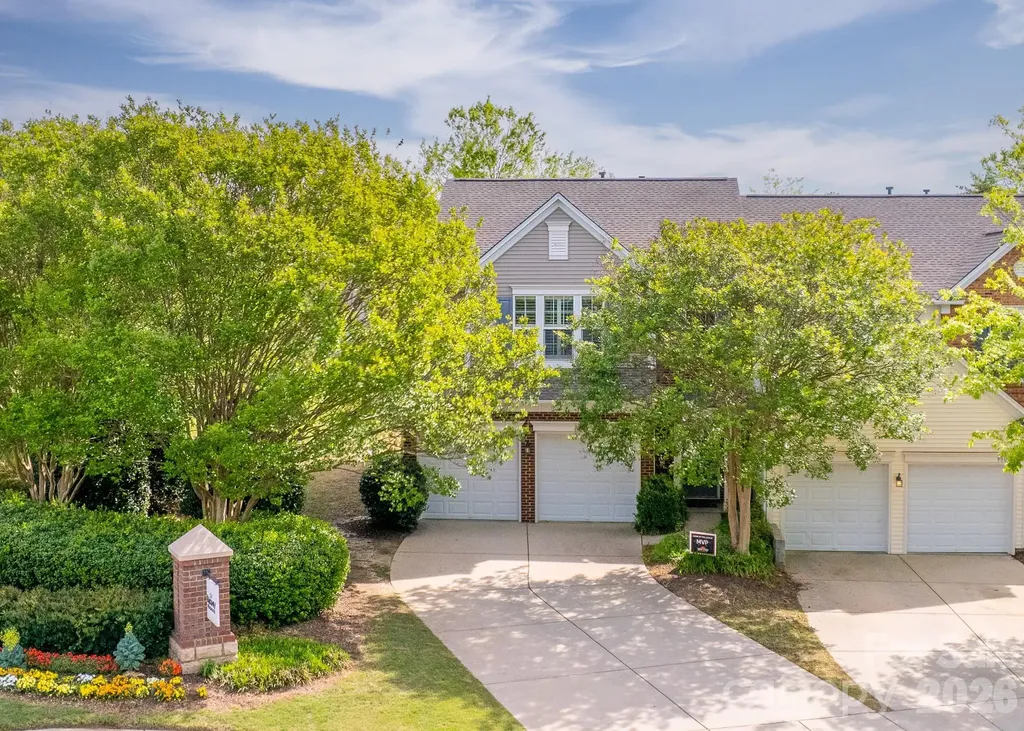 9805 Carson Whitley Avenue Charlotte NC 28277