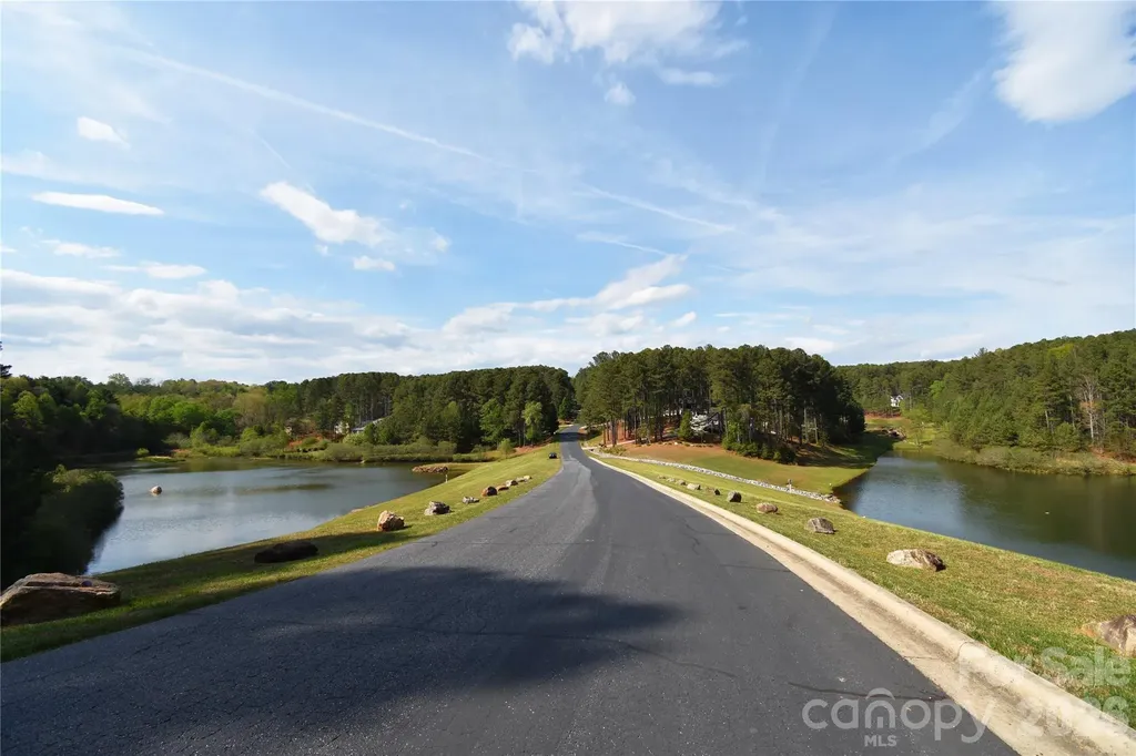 5417 Bridgewater Drive Granite Falls NC 28630