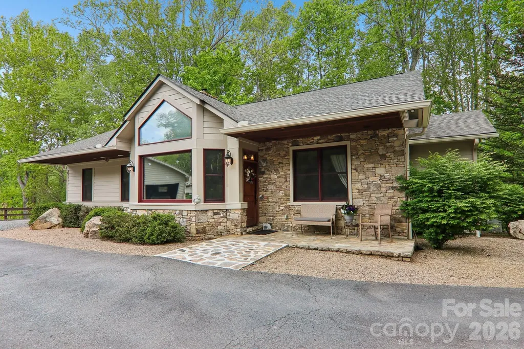 519 Susanna Cove Road Mars Hill NC 28754