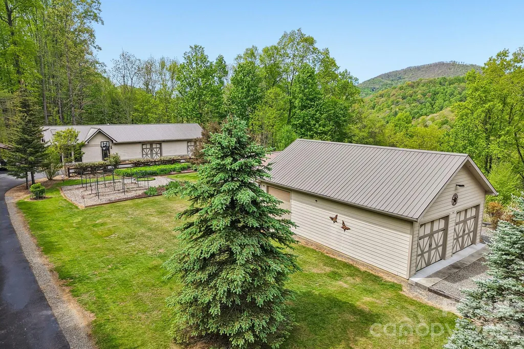 519 Susanna Cove Road Mars Hill NC 28754