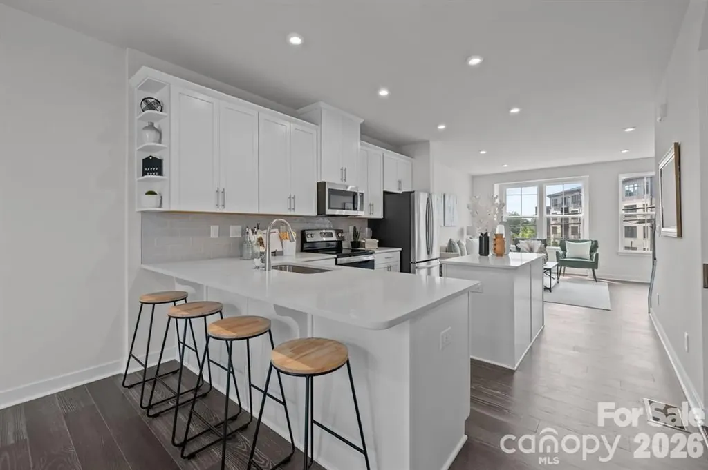 3737 S Tryon Street Charlotte NC 28217