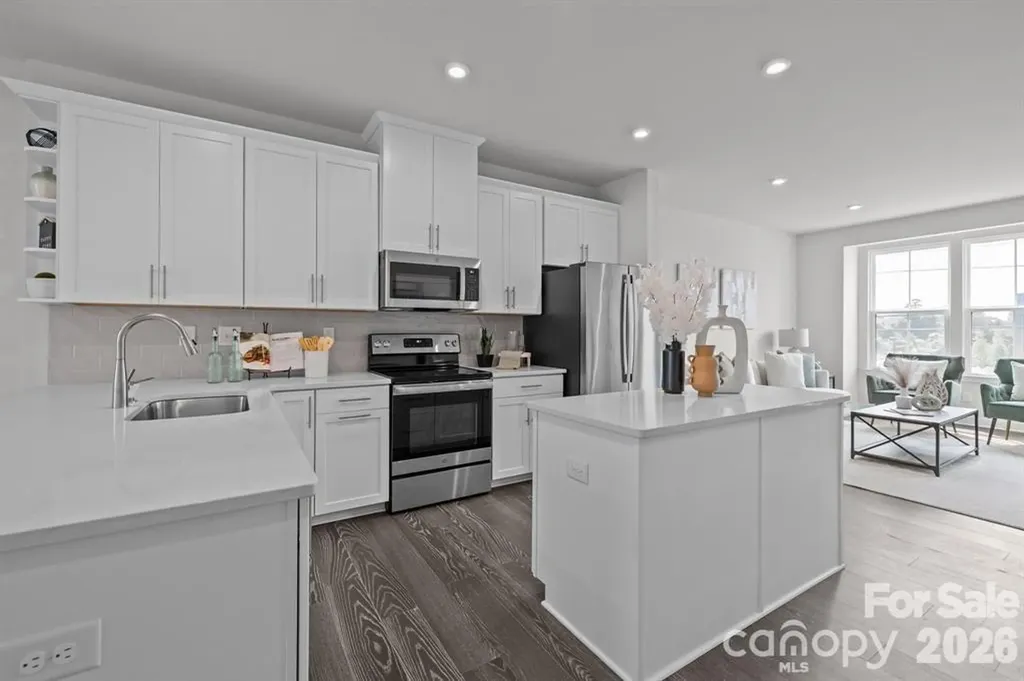 3737 S Tryon Street Charlotte NC 28217