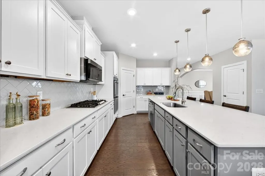 22024 Finworthy Lane Huntersville NC 28078
