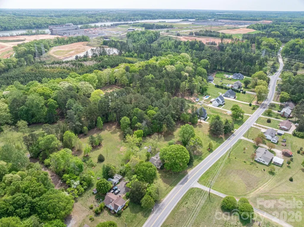 2059 South Point Road Belmont NC 28012