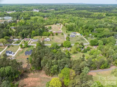 2059 South Point Road Belmont NC 28012