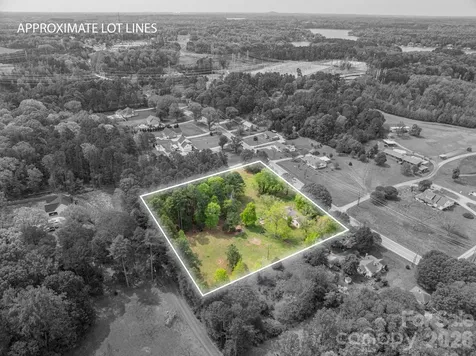 2059 South Point Road Belmont NC 28012