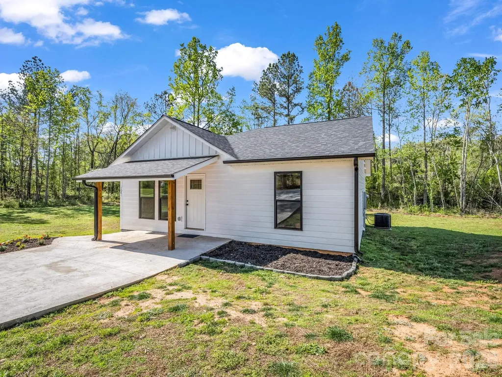 1081 Mt Lebanon Church Road Bostic NC 28018